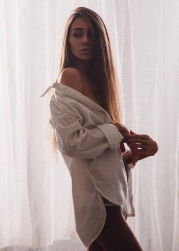 Лиза, Г. Рефтинский